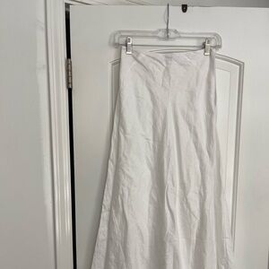 Dissh linen white skirt size 2 US